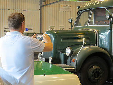 Das Unikat der Sammlung der Mercedes Fernmeldebetriebsbus aus dem Jahr 1952 musst auch abgelichtet werden