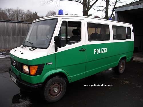 Mercedes-Benz 310 in Polizeiausfhrung