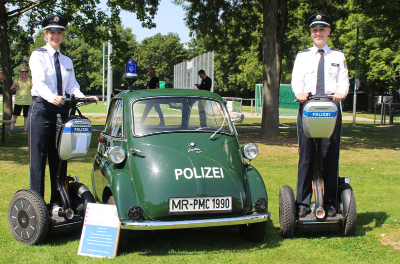 Hessentag Bensheim mit Polizeioldies aus Marburg 