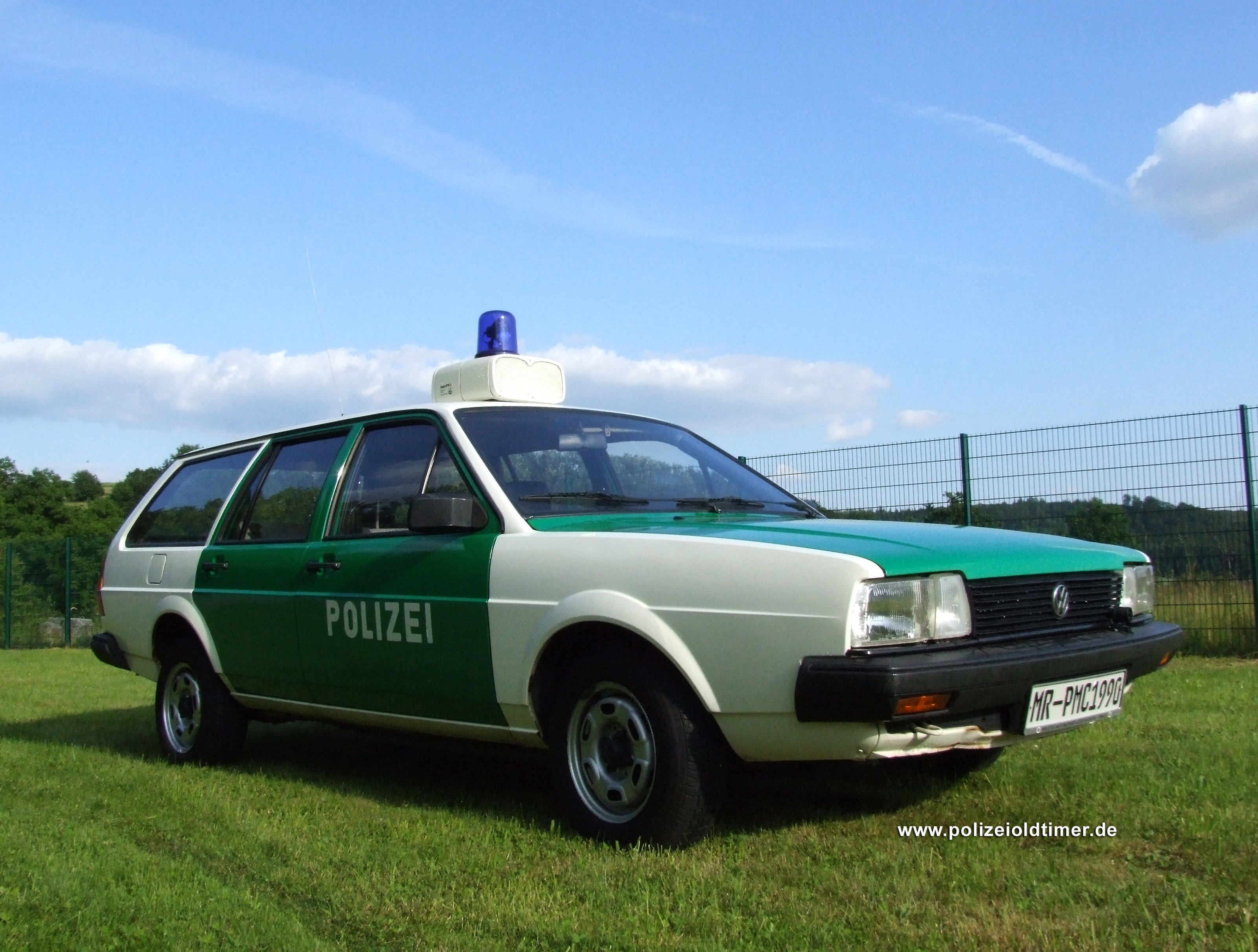 VW Passat Variant als Polizeifahrzeug