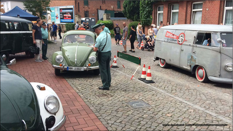 VW Veteranentreffen in Hessisch Oldendorf  - mit Polizeioldtimern 