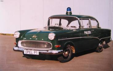 Der erste Oldtimer des PMC, ein Opel Rekord P1  