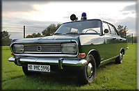 Der Neuzugang im 1. Deutschen Polizeioldtimer Museum Marburg, ein Opel Rekord vom Typ B - Baujahr 1966 